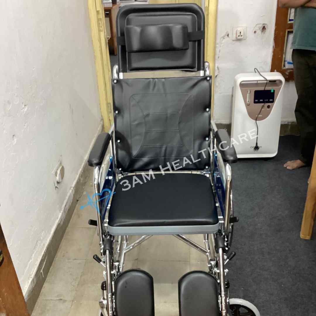 Recliner wheelchair